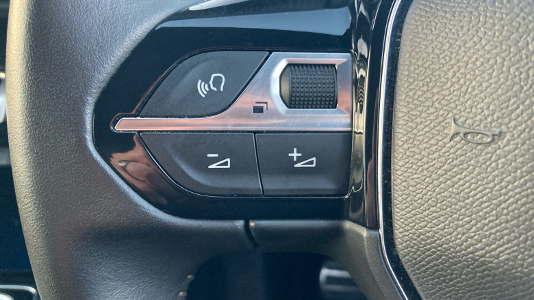 Peugeot 5008 1.5 BlueHDi Allure 5dr EAT8 Diesel Estate